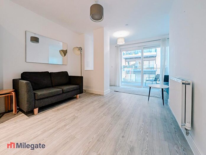 2 Bedroom Flat To Rent In The Eclipse, Hoffmans Road, London, E17