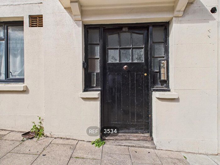 1 Bedroom Flat To Rent In - Cheapside, Brighton, BN1