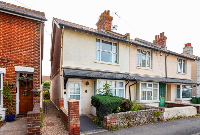 2 Bedroom End Of Terrace House For Sale In Twiss Road, Hythe, CT21