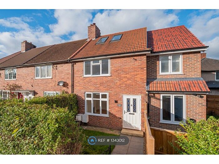 3 Bedroom Terraced House To Rent In Bardney Road, Morden, SM4