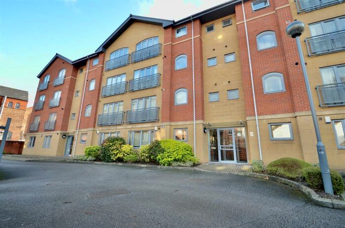 2 Bedroom Apartment To Rent In Dukes Wharf, Wharf Road, NG7