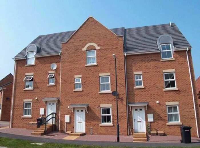 5 Bedroom Town House To Rent In Wright Way - Stoke Park, BS16