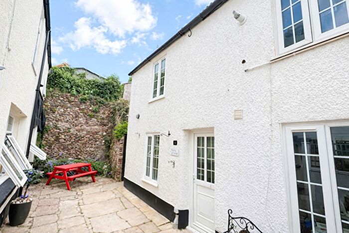 1 Bedroom Cottage To Rent In Manor Row, Brook Street, Dawlish, EX7