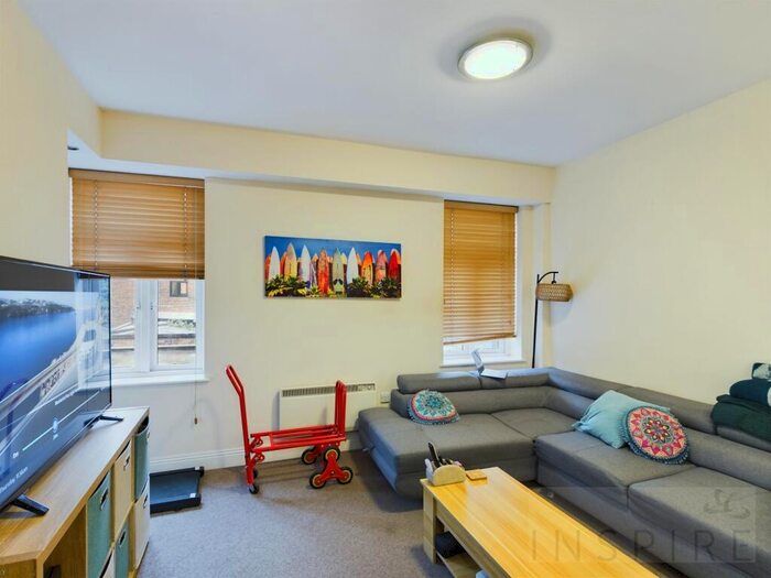 1 Bedroom Apartment To Rent In Carfax, Dulcima House, RH12