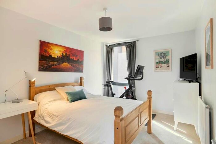 1 Bedroom Flat For Sale In Cotterell House, Palmers Road, E2