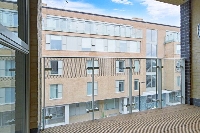 2 Bedroom Flat For Sale In Great Northern Road, Cambridge, CB1