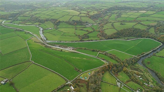 Semi Detached House For Sale In Pentrecourt Road, Llandysul, Carmarthenshire, SA44