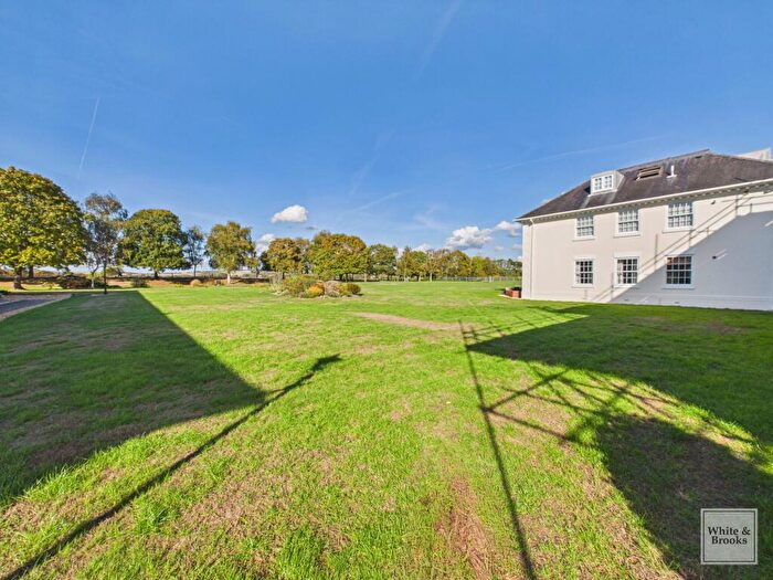 3 Bedroom Flat For Sale In Marchwood, Chichester, PO19