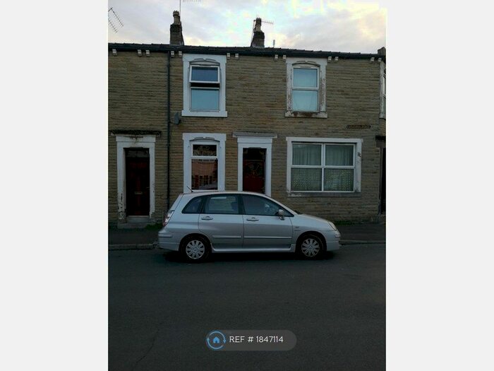 2 Bedroom Terraced House To Rent In Oxford Road, Burnley, BB11
