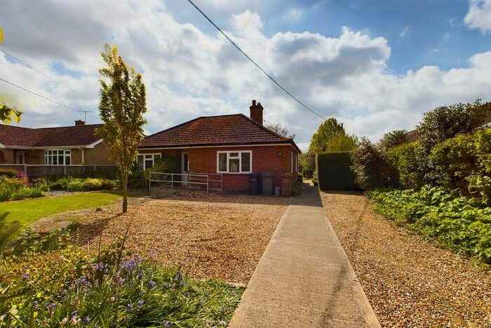 3 Bedroom Detached Bungalow For Sale In Lodge Road, Feltwell, IP26