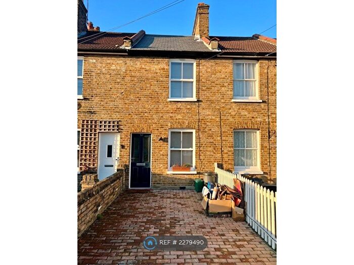 2 Bedroom Terraced House To Rent In Pope Road, Bromley, BR2