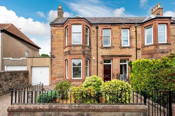 4 Bedroom End Of Terrace House For Sale In Saughtonhall Drive, Edinburgh, EH12