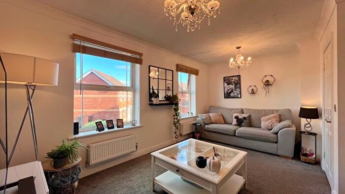 3 Bedroom Terraced House For Sale In Laurel Way, Scunthorpe, DN16