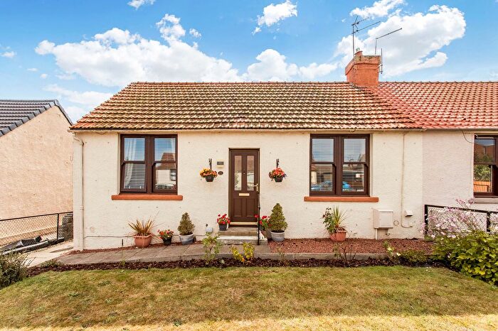 2 Bedroom Semi-Detached Bungalow For Sale In Durie's Park, Elphinstone, EH33