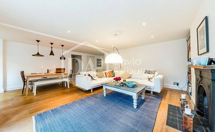 2 Bedroom Apartment To Rent In Hornsey Rise, Crouch End, London, N19