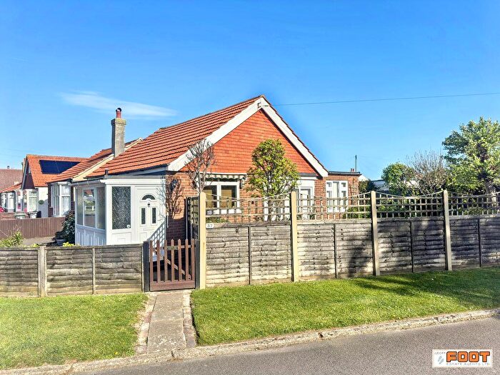 2 Bedroom Detached Bungalow For Sale In Sea Front Estate, Hayling Island, PO11