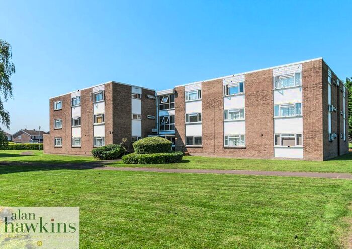 Flat To Rent In Marlborough Court, Royal Wootton Bassett, SN4