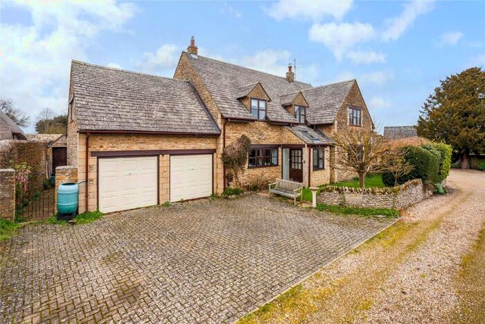 5 Bedroom Detached House For Sale In Buckland, Faringdon, Oxfordshire, SN7