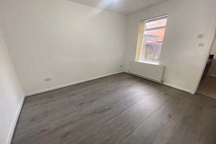 3 Bedroom Terraced House To Rent In Suffield Road, Liverpool, L4