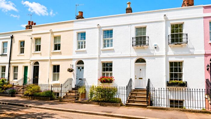 4 Bedroom Town House For Sale In St. Philips Street, Leckhampton, Cheltenham, Gloucestershire, GL50