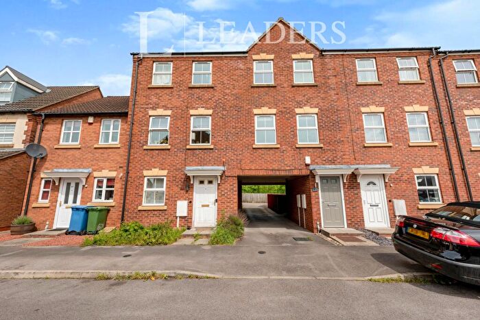 2 Bedroom Town House To Rent In High Hazel Drive, Mansfield Woodhouse, NG19