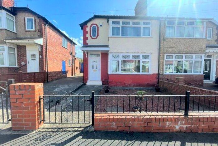 2 Bedroom Property To Rent In Park Crescent, Darlington, DL1