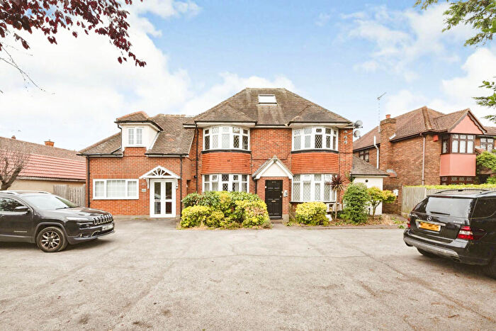 1 Bedroom Flat For Sale In Lodge Lane, North Grays, Grays, RM16