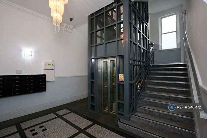 1 Bedroom Flat To Rent In East Parade, Leeds, LS1