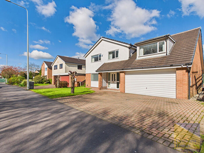 5 Bedroom Detached House For Sale In St Vincents Road, Fulwood, PR2