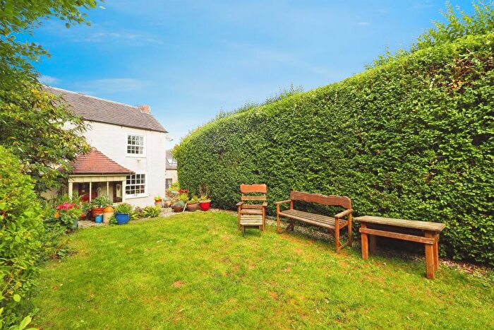 3 Bedroom Detached House For Sale In The Alley, Middleton, Matlock, DE4