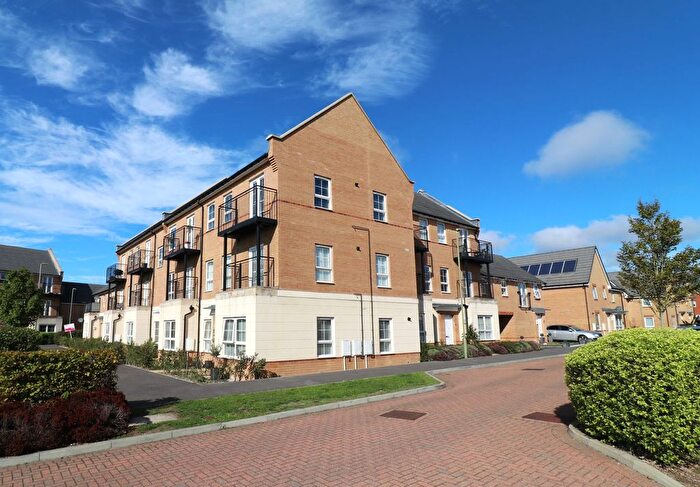 2 Bedroom Flat For Sale In Luck Road, Bursledon, SO31