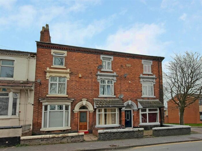 4 Bedroom Town House To Rent In Broad Street, Crewe, CW1