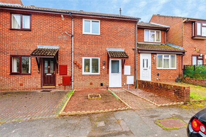 2 Bedroom Terraced House For Sale In Broughton Close, Southampton, Hampshire, SO16