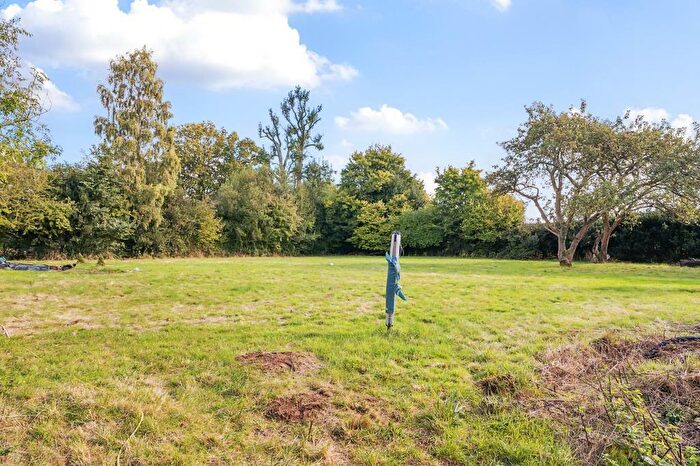 4 Bedroom Detached House For Sale In Bellingdon, Buckinghamshire, HP5