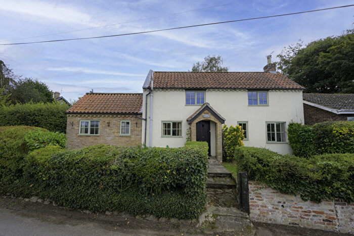 2 Bedroom Cottage For Sale In Mill Lane, Barnby, NR34
