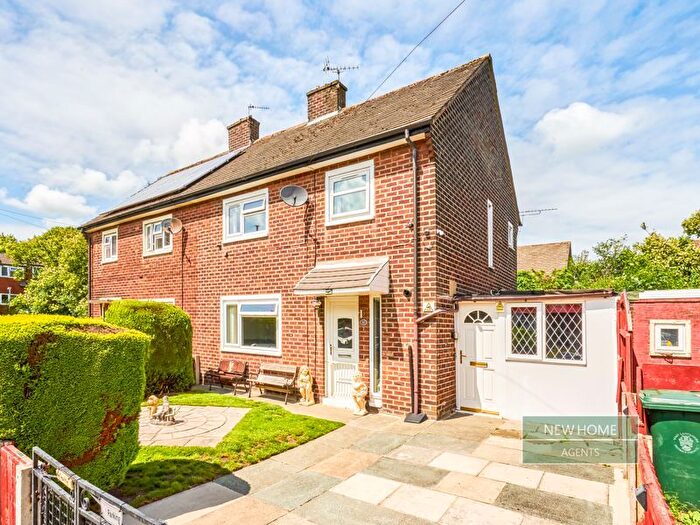 3 Bedroom Semi-Detached House For Sale In Ash Grove, Skelmersdale, WN8