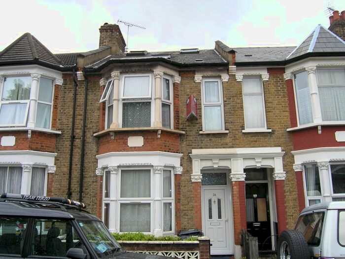 3 Bedroom Flat To Rent In Ranelagh Road, Tottenham, N17