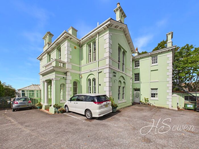 2 Bedroom Maisonette For Sale In St. Lukes Road South, Torquay, TQ2
