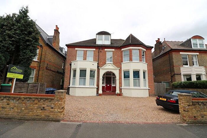 Studio To Rent In Freeland Road, Ealing, London, W5