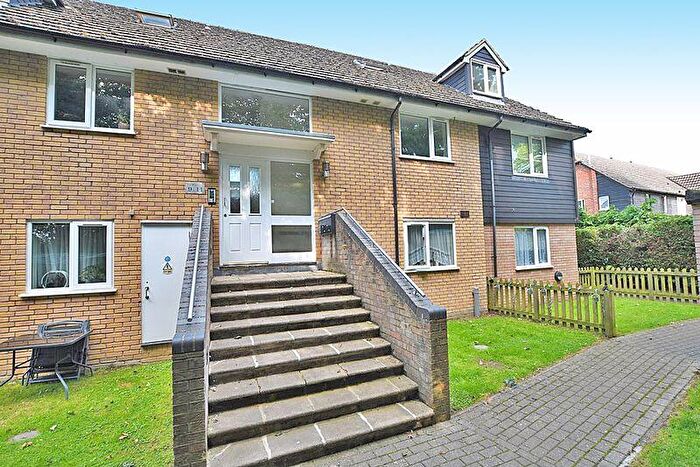 1 Bedroom Flat To Rent In Bicknor Road, Maidstone, ME15