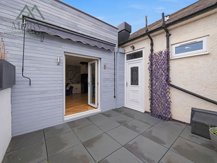 2 Bedroom Flat To Rent In Orchard Road, Edinburgh, EH4