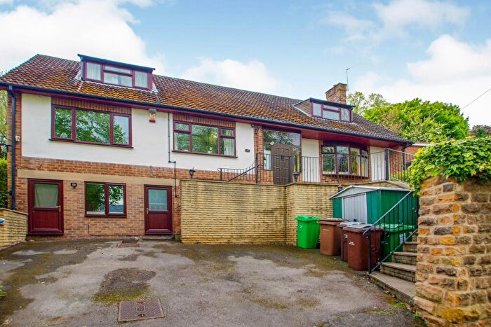 5 Bedroom House To Rent In Lucknow Drive, Nottingham, NG3