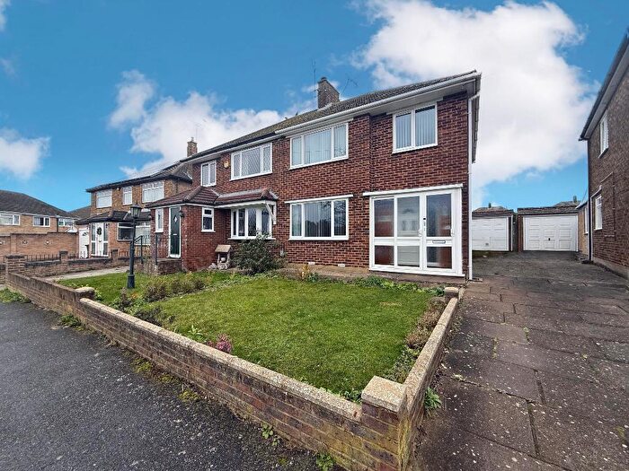 3 Bedroom Semi-Detached House For Sale In Alpine Way, Sundon Park, Luton, Bedfordshire, LU3