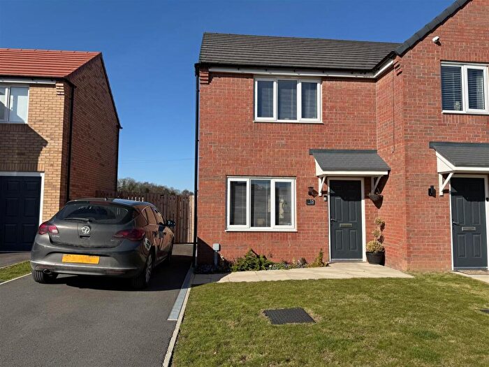 2 Bedroom Semi-Detached House For Sale In Bullfinch Court, Langold, S81