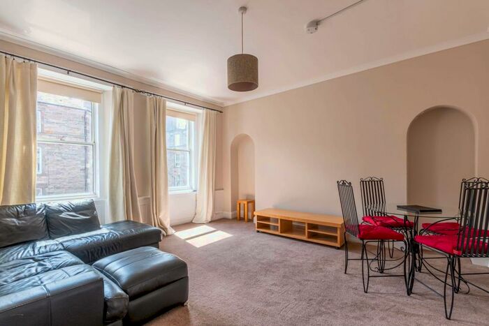 2 Bedroom Flat To Rent In Montrose Terrace Edinburgh United Kingdom, EH7