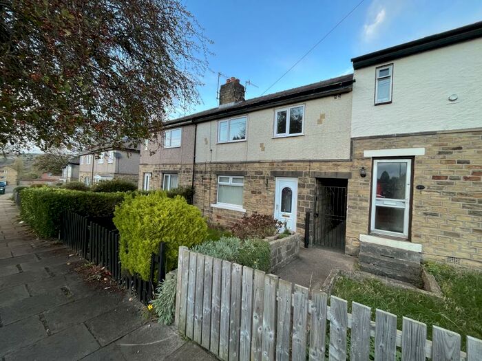 3 Bedroom House To Rent In Owlet Road, Shipley, BD18