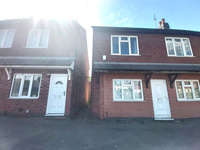 2 Bedroom Flat To Rent In Lower Stanton Road, Ilkeston, DE7