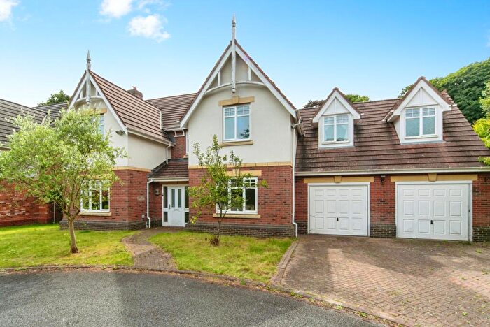 4 Bedroom Detached House For Sale In St. Andrews Court, Noctorum Lane, Prenton, CH43
