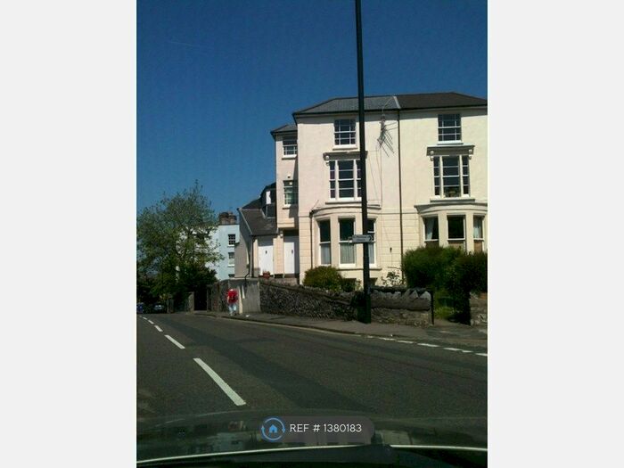 1 Bedroom Flat To Rent In Cotham Side, Bristol, BS6