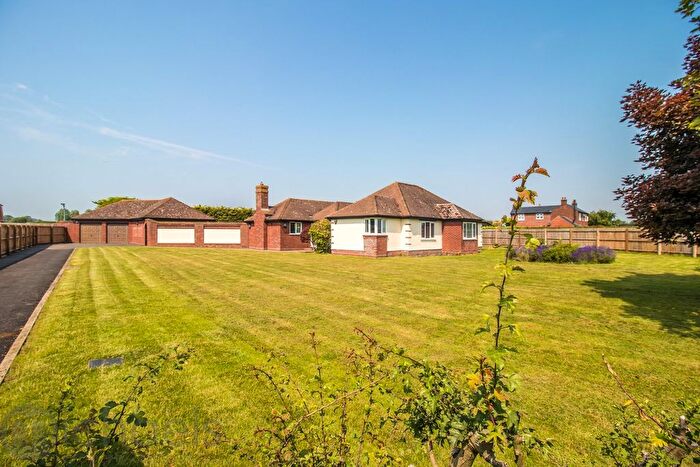 5 Bedroom Detached Bungalow For Sale In Great Tey Road, Little Tey, Colchester, CO6